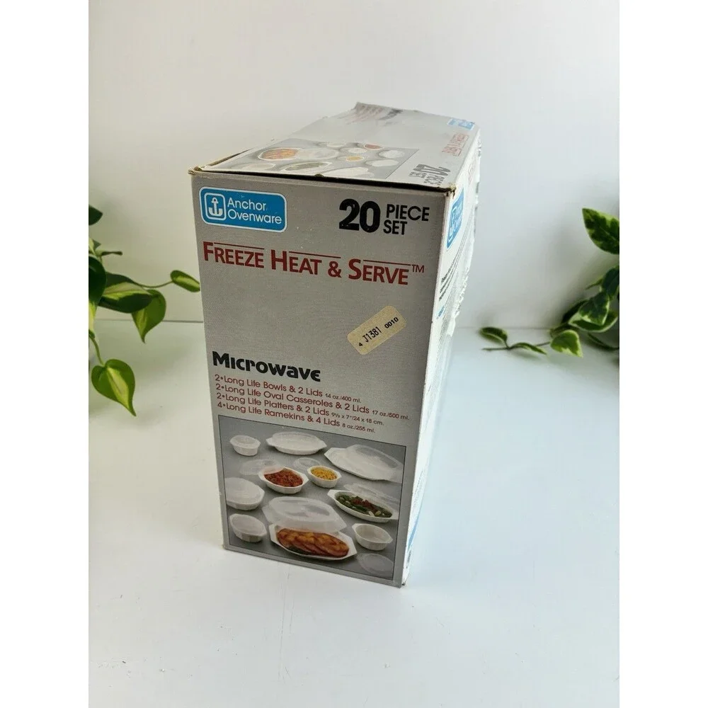 VTG Anchor Hocking Freeze Heat Serve 20 Piece Set NEW NOS Plus 2pc Microwave